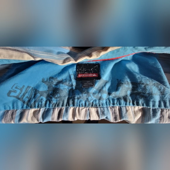 Vintage Quicksilver short sleeve button-up - Picture 3 of 3